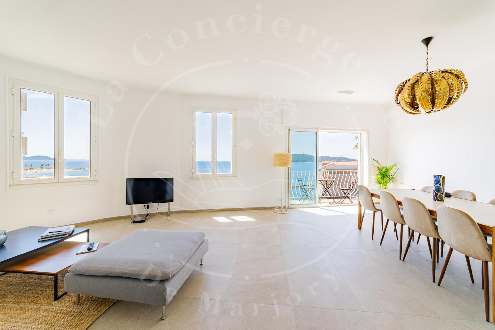 Elegance Cotiere - Vue Imprenable, A 5 Min * Toulon